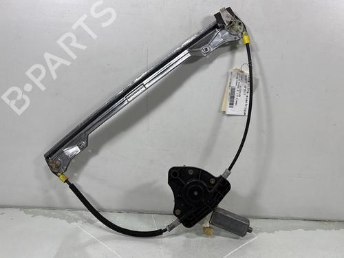 Alzavetro anteriore destra RENAULT CLIO II (BB_, CB_) 1.5 dCi (B/CB07) (65 hp) 30890562