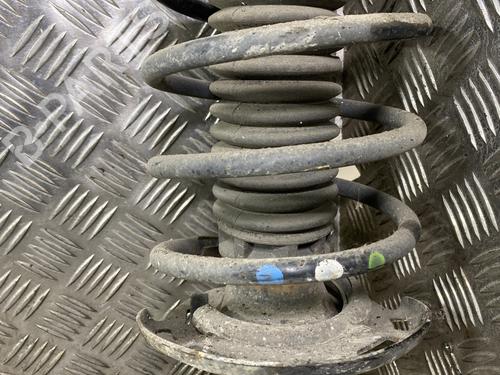 Right front shock absorber CITROËN C3 III (SX) 1.2 PureTech 82 | BP28042050M17 - Image 2