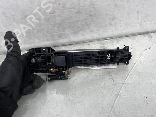 Used Front right exterior door handle Front right exterior door handle SUZUKI SWIFT IV (FZ, NZ) 1.2 (AZH412, ZC72S) (94 hp) 34242554 34242554