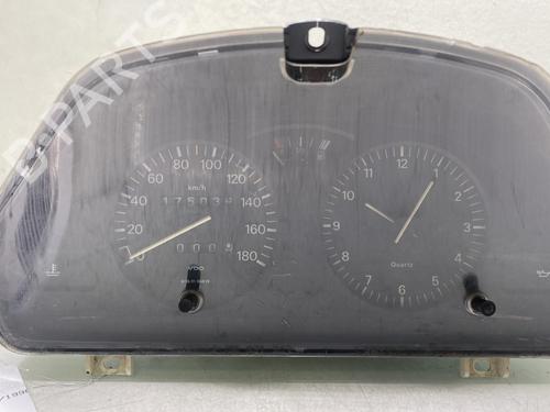 Compteur de vitesse PEUGEOT 106 II (1A_, 1C_) 1.0 i (50 hp) 32126123