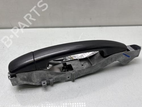 Used Front right exterior door handle Front right exterior door handle 32469992 32469992