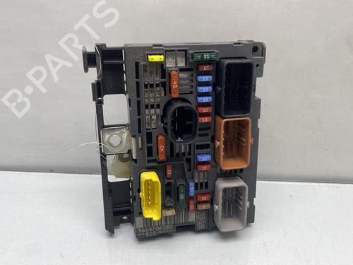 Used Fuse box PEUGEOT 308 I (4A_, 4C_) 1.6 HDi (109 hp) 26743122