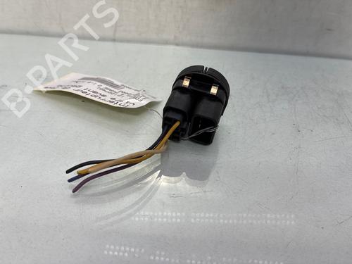 Used Left front window switch Left front window switch 37190183 37190183