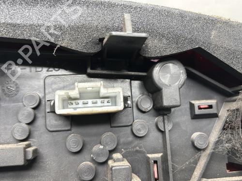 Right taillight PEUGEOT 406 (8B) 2.0 HDI 110 | BP32339414C35