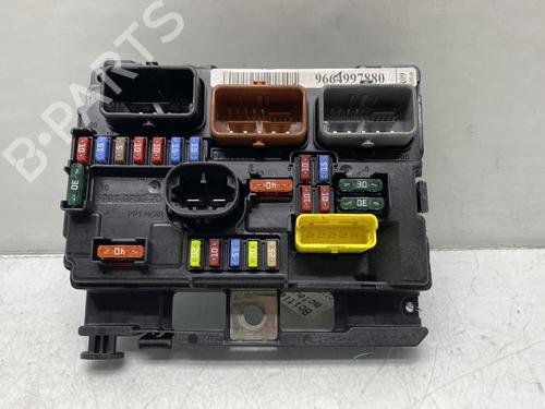 Used Fuse box CITROËN C3 I (FC_, FN_) 1.4 i (73 hp) 26318967