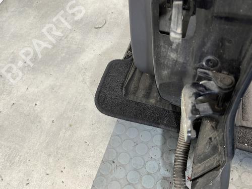 Left rear door RENAULT CLIO IV (BH_) 1.2 16V | BP29841966C4