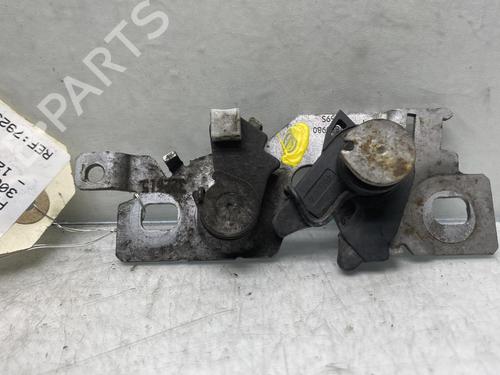 Hood lock PEUGEOT 308 II (LB_, LP_, LW_, LH_, L3_) 1.2 THP 130 | BP19992231C133