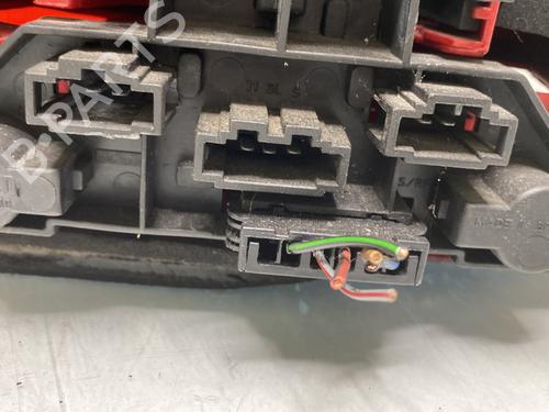 Right taillight VW GOLF IV (1J1) 1.9 SDI | BP27722143C35 