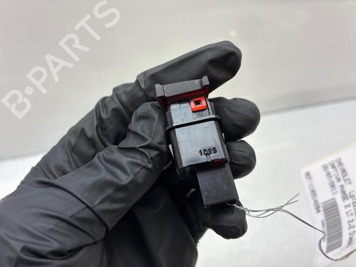 Warning switch CHEVROLET CAPTIVA (C100, C140) 2.2 D | BP35896137I22 - Image 2
