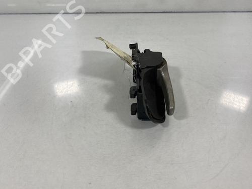 Used Front right interior door handle Front right interior door handle TOYOTA YARIS (_P1_) 1.4 D-4D (NLP10_, NLP10R) (75 hp) 19984303 19984303