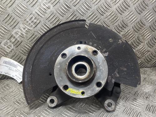 Used Left front steering knuckle RENAULT CLIO V (B7_) 1.3 TCe 130 (B7MF) (131 hp) 32981197