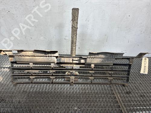 Grill Grill MITSUBISHI PAJERO II (V3_W, V2_W, V4_W, V5_W) 2.5 TD 4WD (V24W) (99 hp) 36053109 36053109