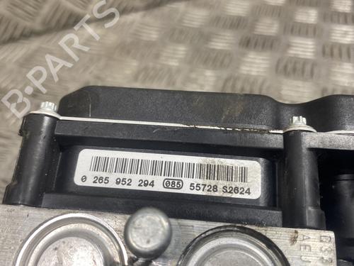 abs-pump-peugeot-508-i-8d_-2010-2011-2012-2013-2014-2015-2016-2017-2018-29961901 main image