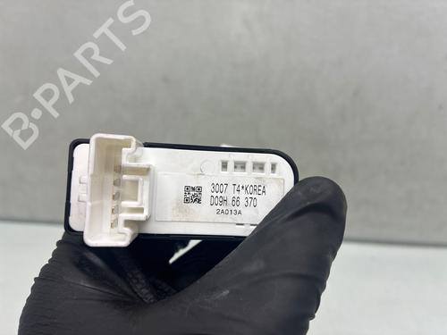 Left rear window switch MAZDA 2 Hatchback (DL, DJ) 1.5 SKYACTIV-G | BP39984213I29 - Image 4