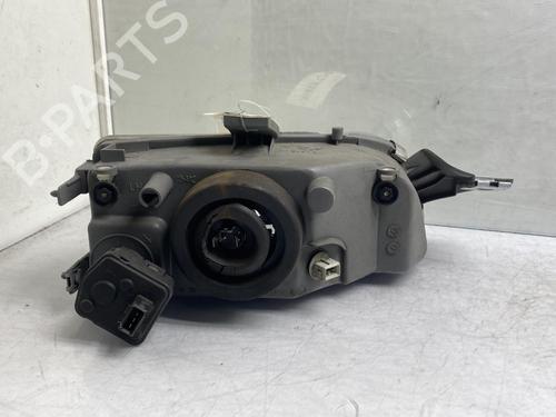 Used Left headlight FIAT PUNTO (176_) 60 1.2 (176AP, 176AR, 176AQ, 176BB) (60 hp) 19971086