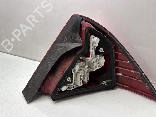 Used Left taillight Left taillight FORD MONDEO III Saloon (B4Y) 2.0 16V TDDi / TDCi (115 hp) 32472788 32472788