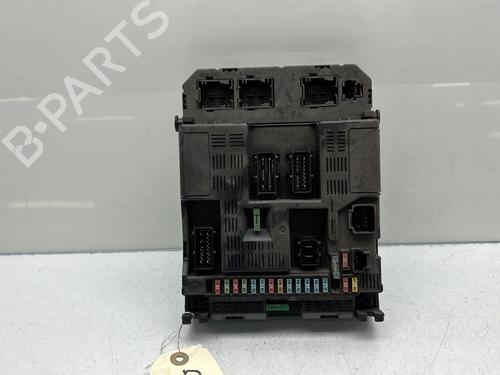 Used Fuse box PEUGEOT 307 Break (3E) 2.0 HDI 110 (107 hp) 29141689