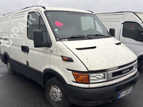 Left front indicator IVECO DAILY III Van 35 S 9 V | BP37249359C32 - Image 20