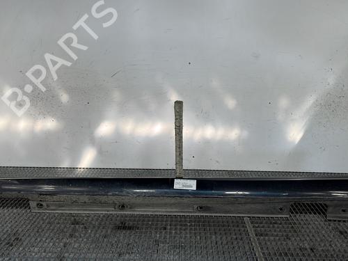 Sideskirt links MERCEDES-BENZ A-CLASS (W176) A 180 CDI / d (176.012) (109 hp) 31281597