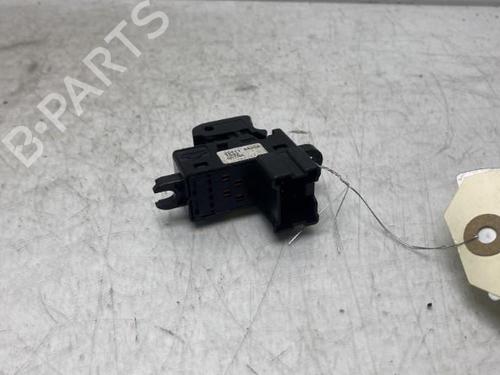 Used Right rear window switch NISSAN QASHQAI / QASHQAI +2 I (J10, NJ10, JJ10E) 1.6 dCi (130 hp) 19991439