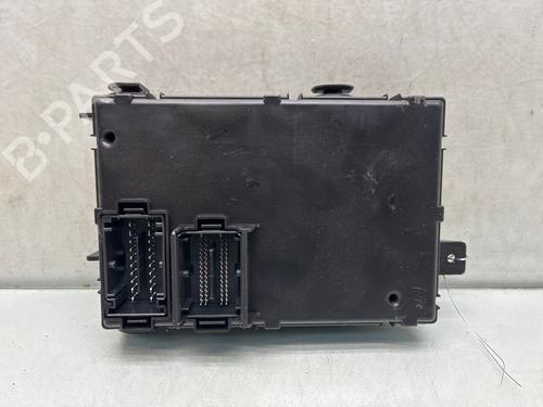 fuse-box-opel-meriva-b-mpv-s10-2010-2011-2012-2013-2014-2015-2016-2017-37249380 main image