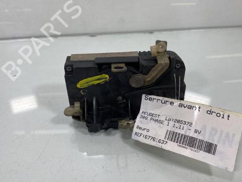 Front right lock PEUGEOT 306 Hatchback (7A, 7C, N3, N5) 1.1 | BP20023375C97 