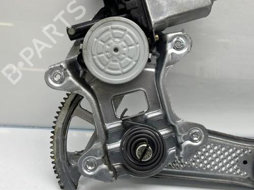 Used Front right window mechanism TOYOTA YARIS (_P1_) 1.0 (SCP10_, SCP10R) (68 hp) 19966860