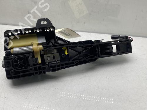 Used Rear right exterior door handle Rear right exterior door handle RENAULT MEGANE IV Hatchback (B9A/M/N_) 1.6 dCi 130 (B9A4) (130 hp) 19992264 19992264