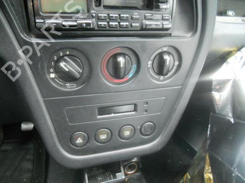 Højre fortil invendig håndtag PEUGEOT 306 Hatchback (7A, 7C, N3, N5)  | BP20033943I14 