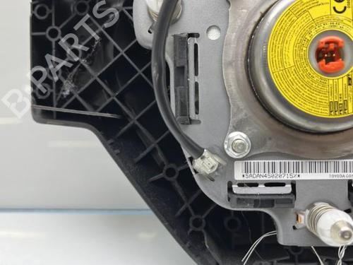 driver-airbag-peugeot-108-10-vti-1612446280-2014-19988846 main image