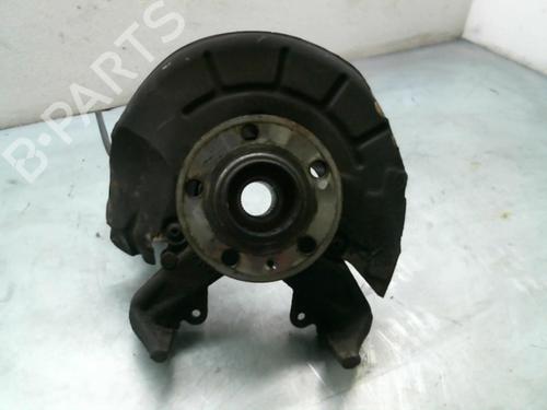 Used Left front steering knuckle TOYOTA YARIS (_P1_) [1999-2005]  19979917