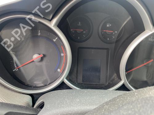 Left tailgate light CHEVROLET CRUZE (J300) 2.0 CDI | BP29939514C79  - Image 25