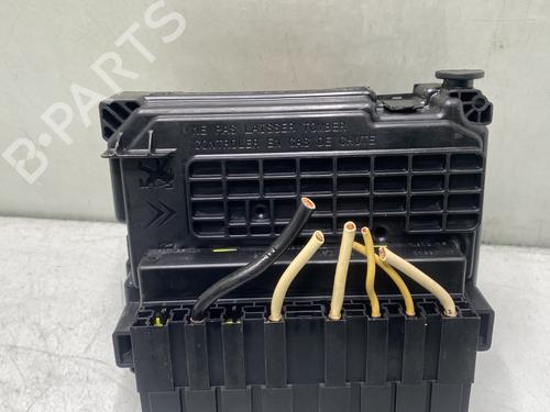 Fuse box CITROËN C3 II (SC_) 1.4 HDi 70 (SC8HZC, SC8HR0, SC8HP4) | BP30082743E1