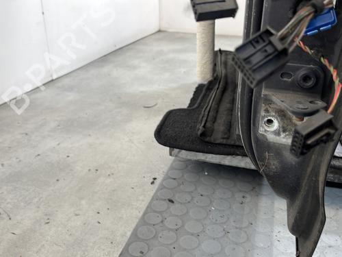 Used Left front door Left front door VW POLO IV (9N_, 9A_) 1.4 TDI (75 hp) 31755388 31755388