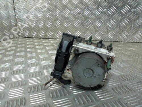 Used ABS pump RENAULT MEGANE II Saloon (LM0/1_) [2003-2025]  20004290