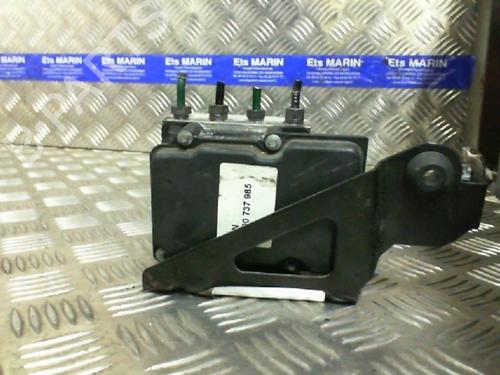 Used ABS pump RENAULT MEGANE II Estate (KM0/1_) 2.0 dCi (150 hp) 20006477