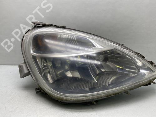 Used Right headlight MERCEDES-BENZ A-CLASS (W168) A 170 CDI (168.009, 168.109) (95 hp) 25742971