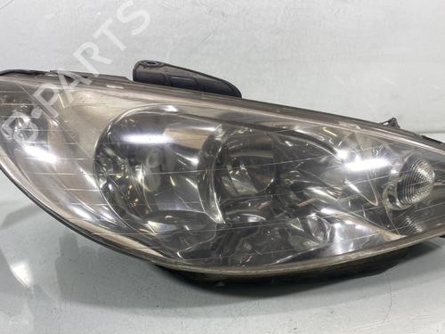 Used Right headlight PEUGEOT 206 SW (2E/K) 1.4 HDi (68 hp) 28280487