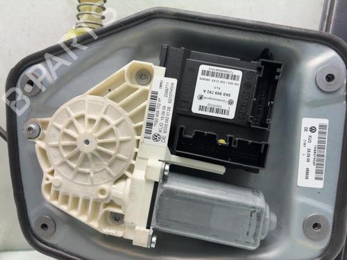 Used Front right window mechanism Front right window mechanism VW SCIROCCO III (137, 138) 1.4 TSI (122 hp) 40604981 40604981