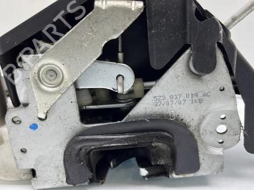 Front right lock VW FOX Hatchback (5Z1, 5Z3, 5Z4) 1.4 TDI | BP19960664C97 