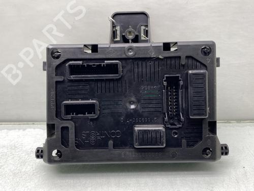Sikringsdåse RENAULT CLIO III (BR0/1, CR0/1) 1.5 dCi (C/BR0G, C/BR1G) (68 hp) 25261928