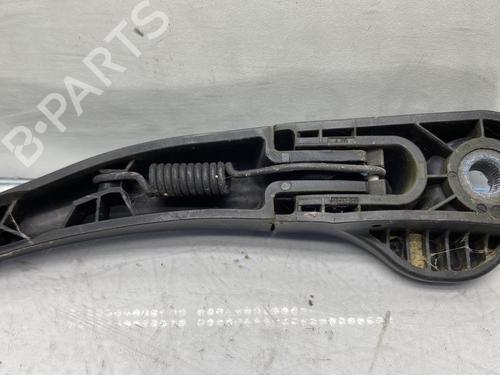 Used Rear windshield wiper arm PEUGEOT 206 SW (2E/K) 1.4 HDi (68 hp) 27153307