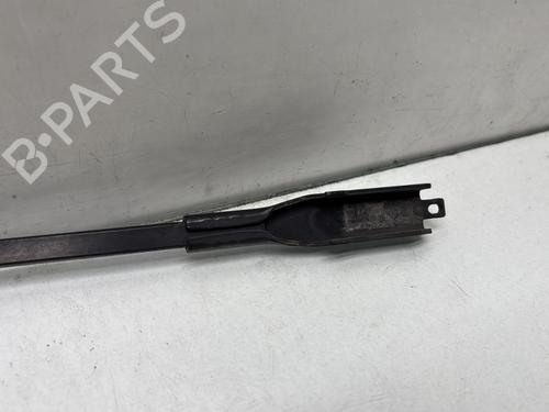 Front windshield wiper arm BMW 3 Touring (F31) 320 d | BP29724809C143 