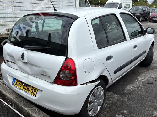 Venstre foran invendig håndtak RENAULT CLIO II (BB_, CB_) 1.2 (BB0A, BB0F, BB10, BB1K, BB28, BB2D, BB2H, CB0A,... | BP28705149I13 