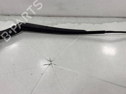 Brazo limpia delantero TOYOTA YARIS (_P9_) 1.0 VVT-i (KSP90_, KSP90R) | BP30887887C143
