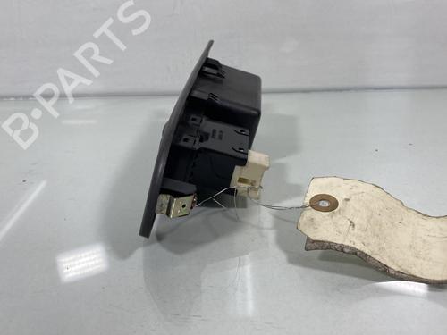 Used Right front window switch HYUNDAI TRAJET (FO) 2.0 CRDi (113 hp) 20029816