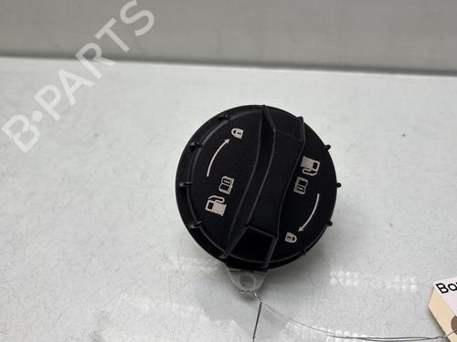 Used Fuel cap KIA STONIC (YB) 1.0 T-GDi (101 hp) 32667553