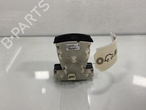 Used Warning switch RENAULT LAGUNA III (BT0/1) 2.0 dCi (BT01, BT08, BT09, BT0E, BT0K, BT12, BT1C, BT1D,... (150 hp) 19967755