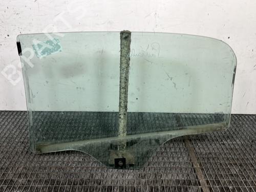 Used Rear right door window Rear right door window 30576210 30576210