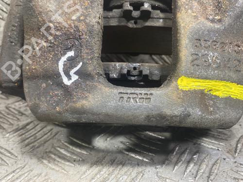 Used Left front brake caliper Left front brake caliper MERCEDES-BENZ B-CLASS Sports Tourer (W246, W242) B 200 CDI / d 4-matic (246.202) (136 hp) 23769268 23769268